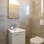 Nyaraló Two-bedroom In Barban