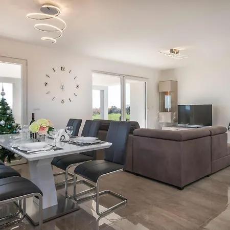 Cozy In With Kitchen Barban